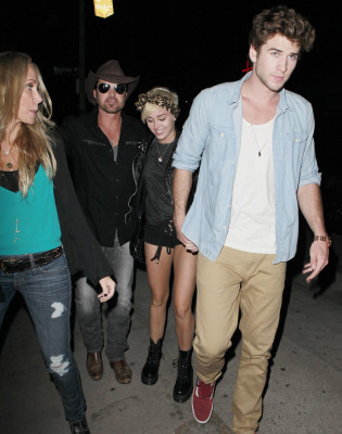 Miley Cyrus pic #555419