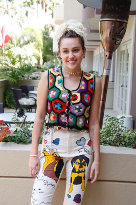 Miley Cyrus pic #910430
