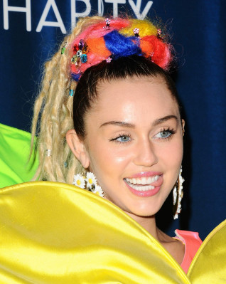 Miley Cyrus pic #838328