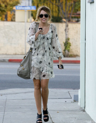 Miley Cyrus pic #303323