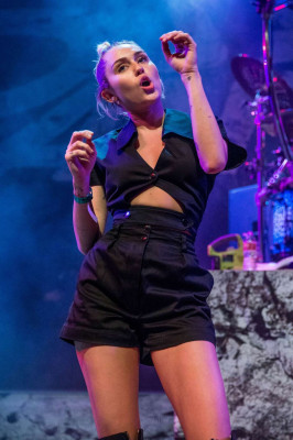Miley Cyrus pic #822768
