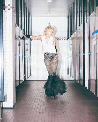 Miley Cyrus pic #1296734