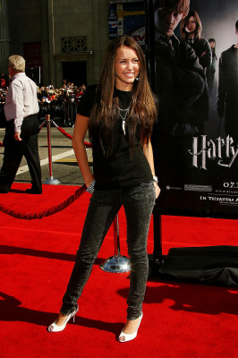 Miley Cyrus pic #241396