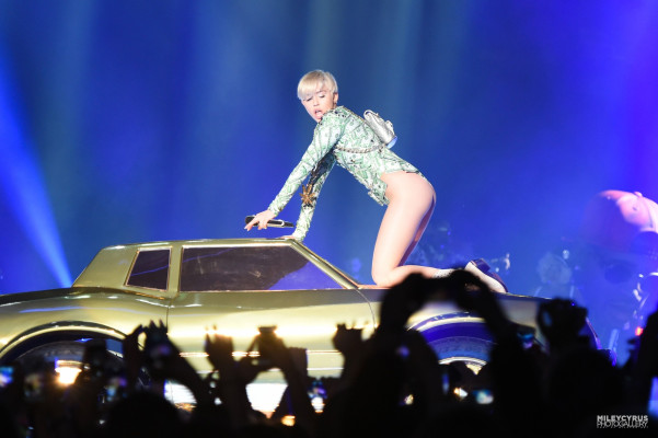 Miley Cyrus pic #737485