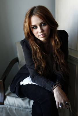 Miley Cyrus pic #255573