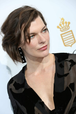 Milla Jovovich pic #887716
