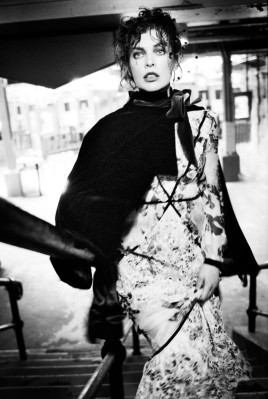 Milla Jovovich pic #926411