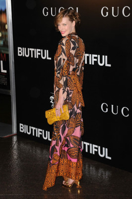 photo 3 in Jovovich gallery [id327270] 2010-12-16 00:00:00