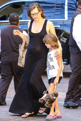 Milla Jovovich pic #765421
