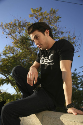 photo 18 in Milo Ventimiglia gallery [id203429] 2009-11-07 00:00:00