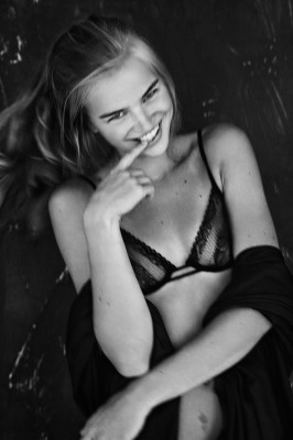 photo 12 in Milou Sluis gallery [id655575] 2013-08-07 00:00:00