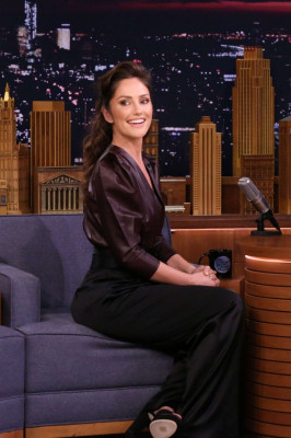 Minka Kelly – ‘The Tonight Show Starring Jimmy Fallon’ in NYC