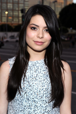 photo 4 in Miranda Cosgrove gallery [id366543] 2011-03-01 00:00:00