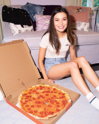 Miranda Cosgrove – Photoshoot April 2019