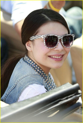 photo 4 in Miranda Cosgrove gallery [id186494] 2009-09-14 00:00:00