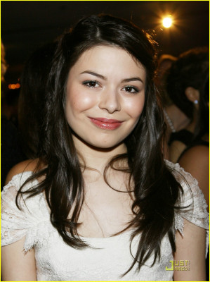 Miranda Cosgrove pic #186496