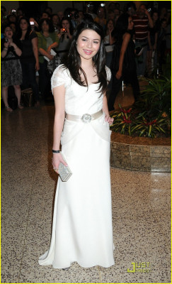 photo 3 in Miranda Cosgrove gallery [id186495] 2009-09-14 00:00:00
