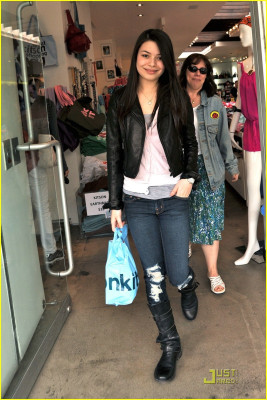 Miranda Cosgrove pic #186498