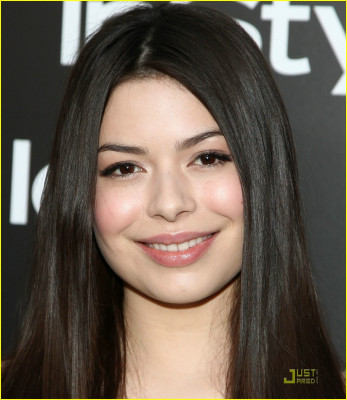 Miranda Cosgrove pic #186493