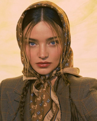 Miranda Kerr by Greg Swales for Harper&#039;s Bazaar Greece (November 2021)
