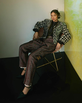 Miranda Kerr by Greg Swales for Harper&#039;s Bazaar Greece (November 2021)