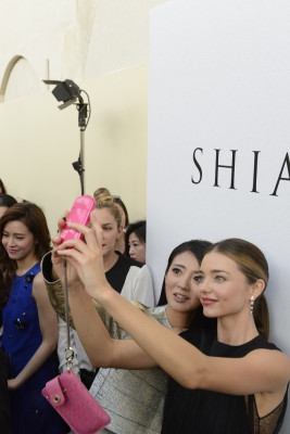 photo 24 in Miranda Kerr gallery [id780978] 2014-12-19 00:00:00