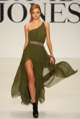 photo 7 in Miranda Kerr gallery [id277204] 2010-07-07 00:00:00