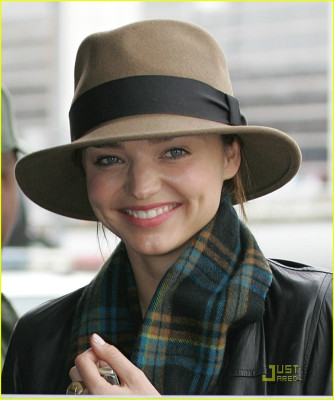 photo 7 in Miranda Kerr gallery [id267879] 2010-05-31 00:00:00