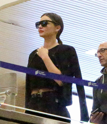  Miranda Kerr in Black Jeans at LAX Airport in LA