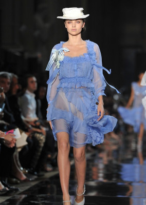 photo 18 in Miranda Kerr gallery [id425650] 2011-10-05 00:00:00