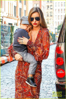 photo 20 in Miranda Kerr gallery [id661104] 2013-09-03 00:00:00