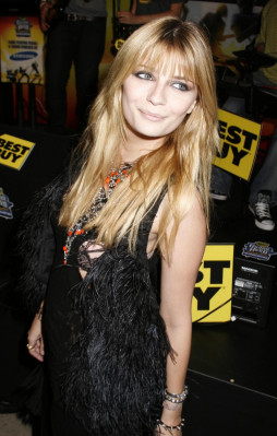 Mischa Barton pic #114382
