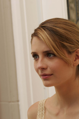 photo 16 in Mischa Barton gallery [id150924] 2009-04-20 00:00:00