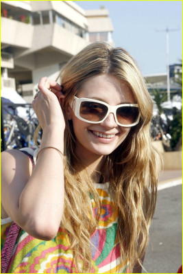 Mischa Barton pic #152195