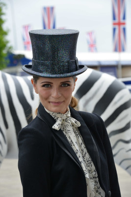 Mischa Barton pic #519758