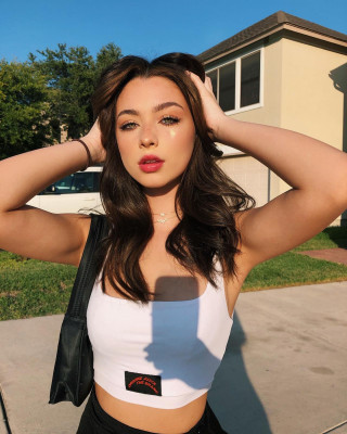 Mishka Silva pic #1293789