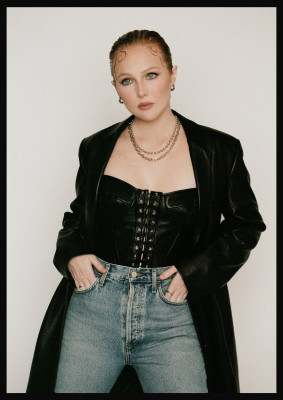 Molly Quinn-Viewties Magazine,2021