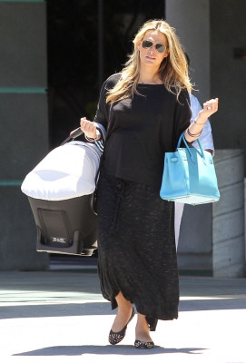 photo 29 in Molly Sims gallery [id535050] 2012-07-16 00:00:00
