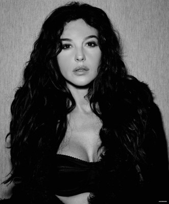 photo 10 in Monica Bellucci gallery [id181403] 2009-08-05 00:00:00