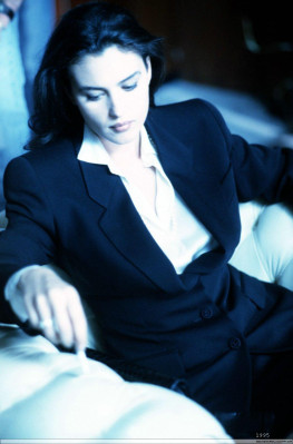 photo 18 in Monica Bellucci gallery [id165396] 2009-06-09 00:00:00