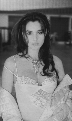 photo 10 in Monica Bellucci gallery [id224071] 2009-12-21 00:00:00