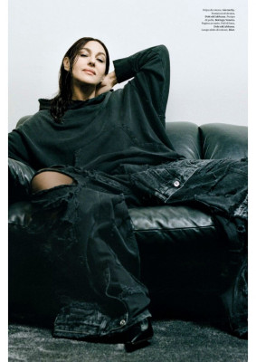 Monica Bellucci ~ D la Repubblica magazine 2023 by Vito Fernicola