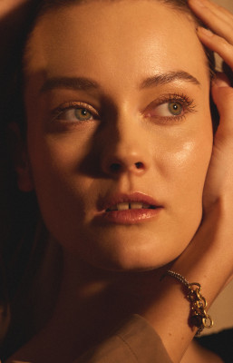 Monika Jac Jagaciak for SISTERHOOD TREASURE by Answear.LAB