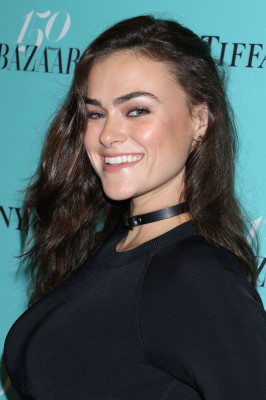 Myla Dalbesio pic #959341