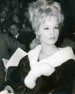 Mylene Demongeot  pic #1236555