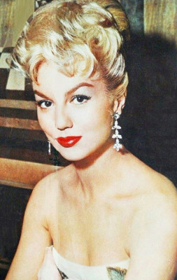 Mylene Demongeot