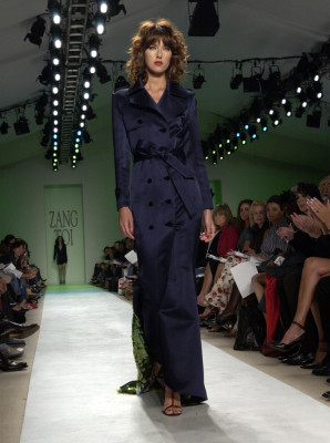 Nadejda Savcova for Zang Toi SS 2004