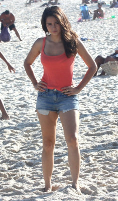 Nanda Costa pic #1059795