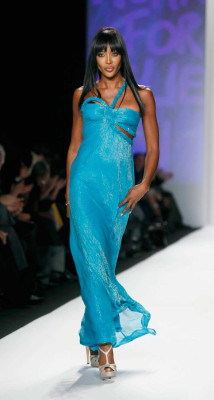 photo 17 in Naomi Campbell gallery [id806656] 2015-05-18 00:00:00