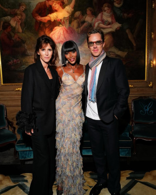 Naomi was wearing a vintage Alexander McQueen dress